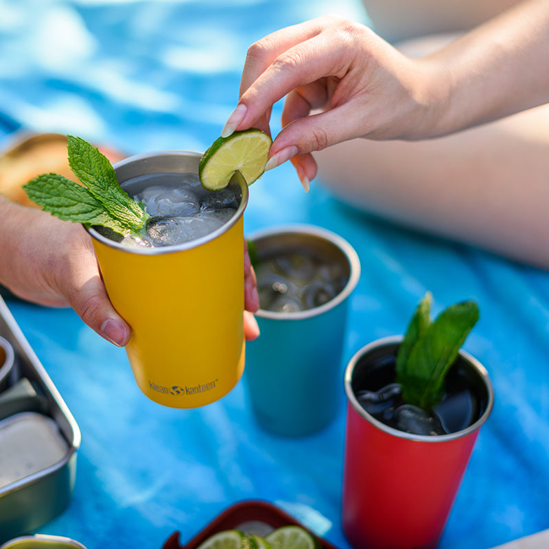bring-your-own-party-kit-pints-and-tumblers-r5 16oz_pint_cup_colors_cocktails_blanket_square.jpg