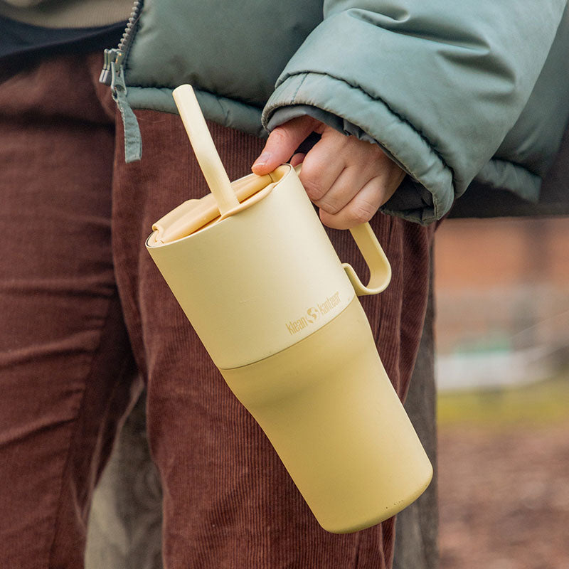 26oz-rise-tumbler-with-straw-lid-u8 26oz_rise_rumbler_straw_wax_yellow_handle_side_square.jpg