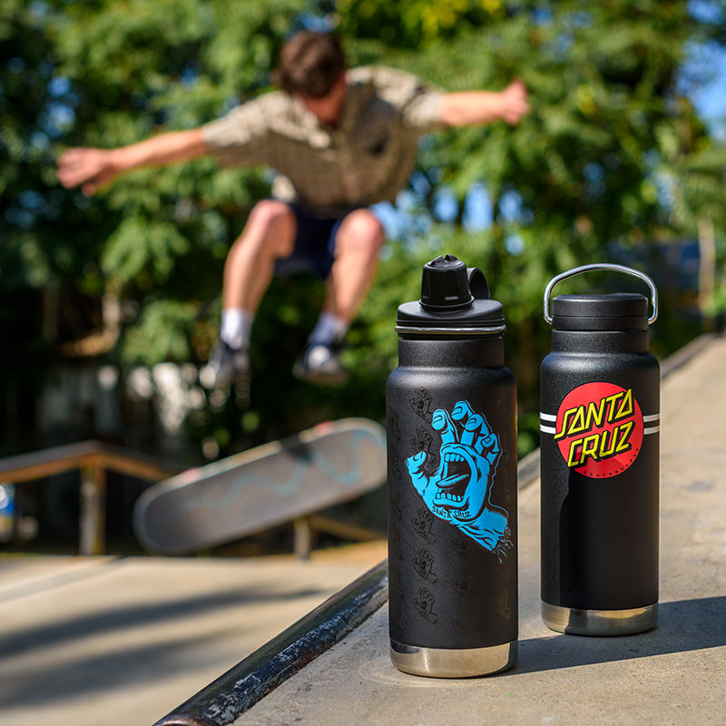 32oz-tkwide-with-chug-cap-santa-cruz-screaming-hand-e0 32oz_20oz_water_bottles_santacruz_skater_ramp_square.jpg