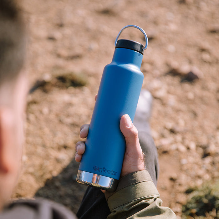 classic-loop-cap-r2 K20VCNPPL-RT-bottle_loop_cap_blue_lifestyle.jpg
