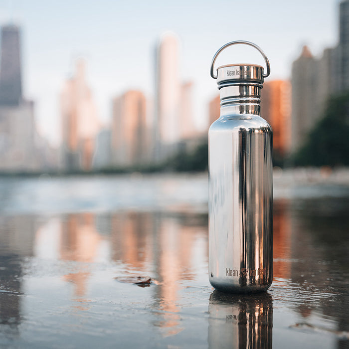 27oz-reflect-with-bamboo-cap-f1 K27SSLRF-MS-BAMBOO_reflecttion_bottle_lifestyle.jpg
