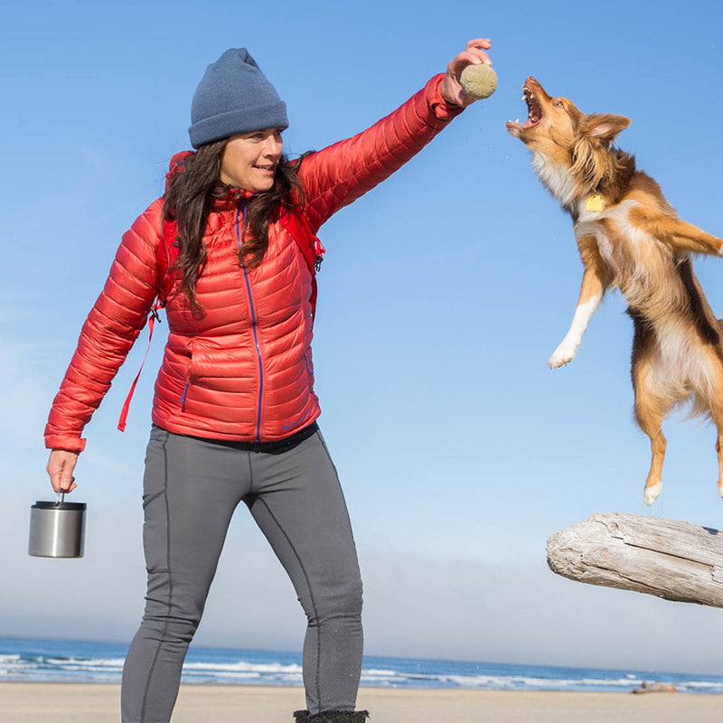 32oz-tkcanister-food-container-m5 food_canister_32oz_girl_beach_dog_jump_square.jpg