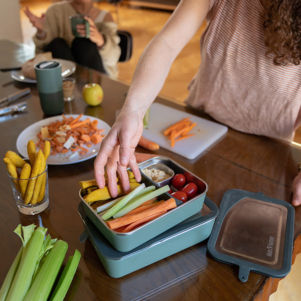 55oz-rise-food-box-big-meal-a3 rise_food_lunch_box_big_meal_veggie_dividers_square.jpg