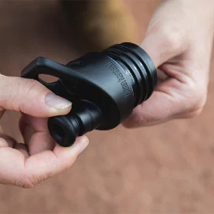 classic-sport-cap-f7 sport_cap_maintenance_kit_pull_valve_out_lifestyle.jpg